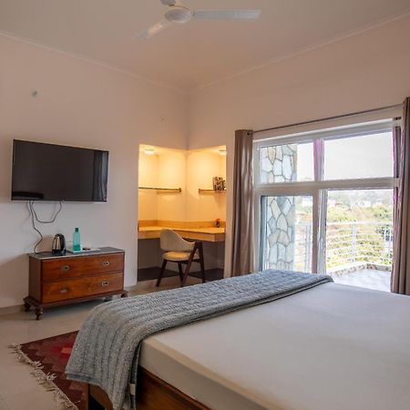 Lazy Fox Hideout - Panoramic View Cottage Dehradun Esterno foto