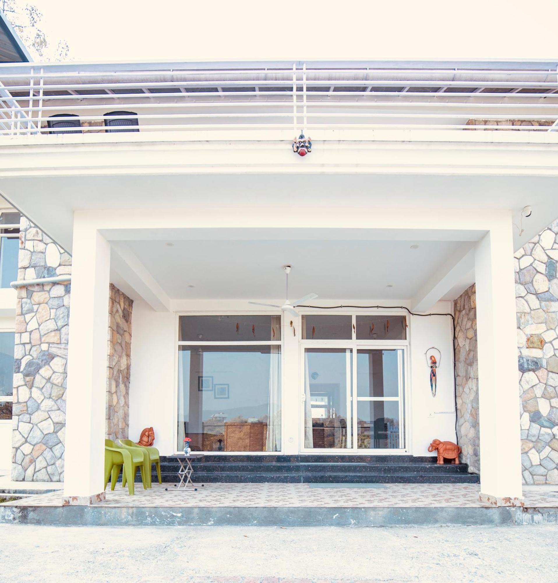 Lazy Fox Hideout - Panoramic View Cottage Dehradun Esterno foto