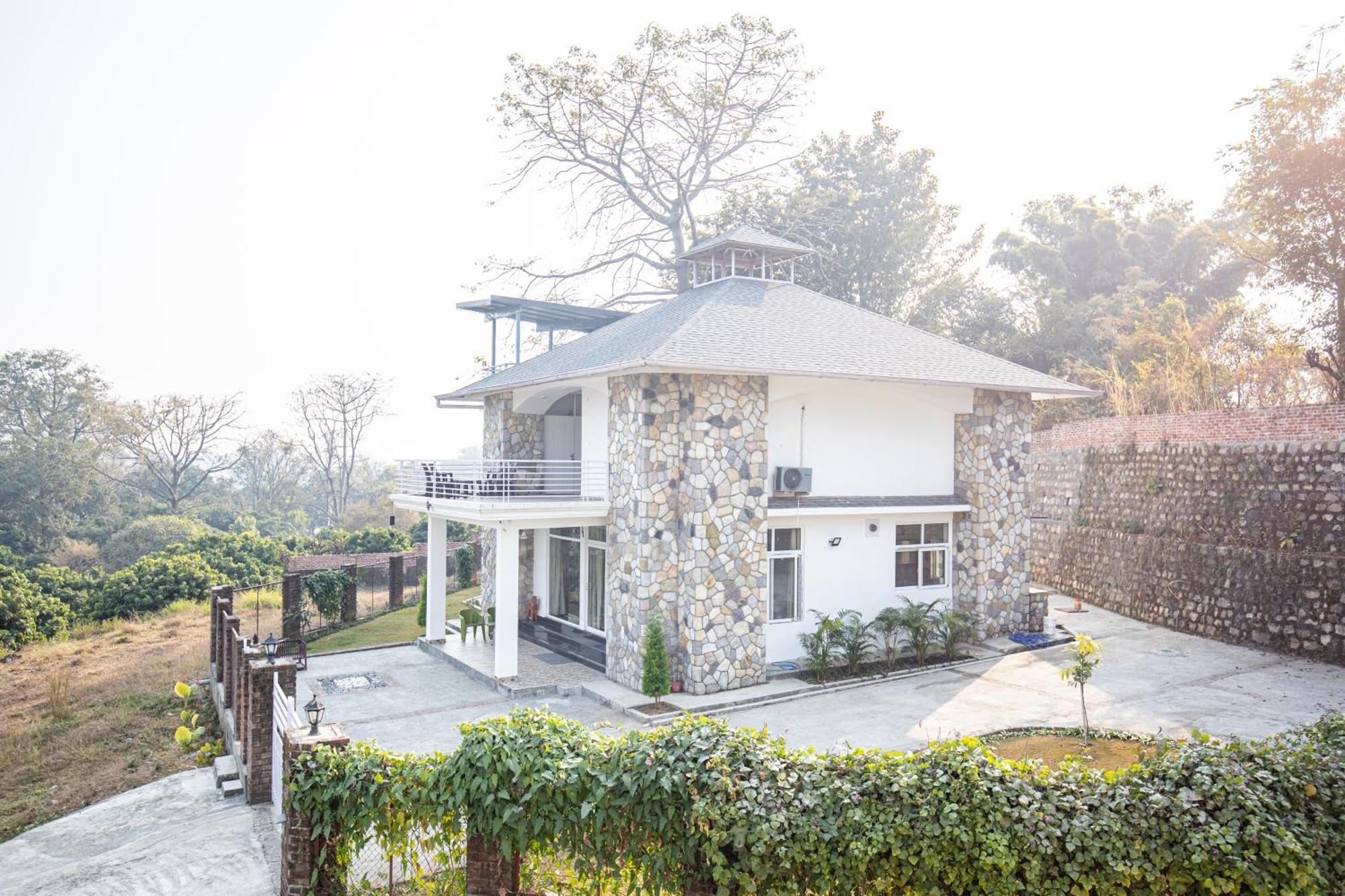 Lazy Fox Hideout - Panoramic View Cottage Dehradun Esterno foto